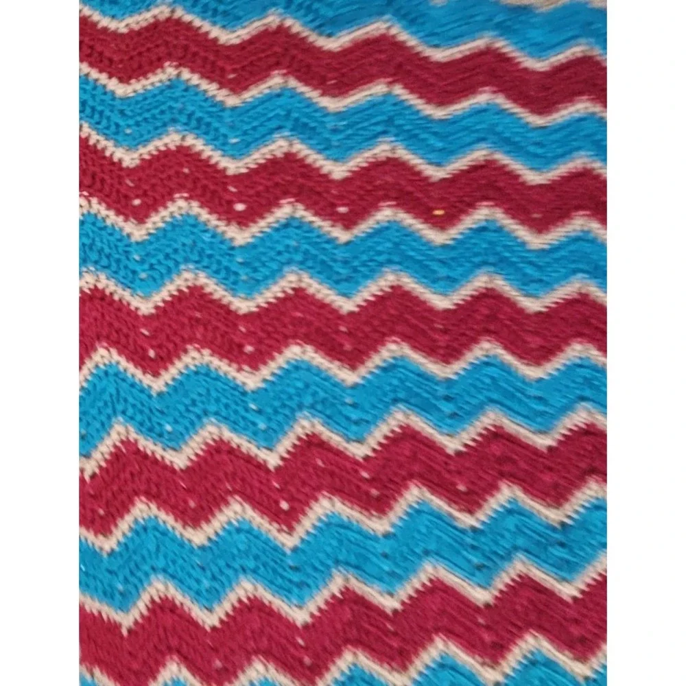 Vintage‎ Handmade Afgan Crochet Chevron Blue Red Grandma Granny Blanket 76